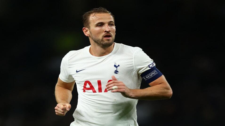 Harry Kane playing for Tottenham